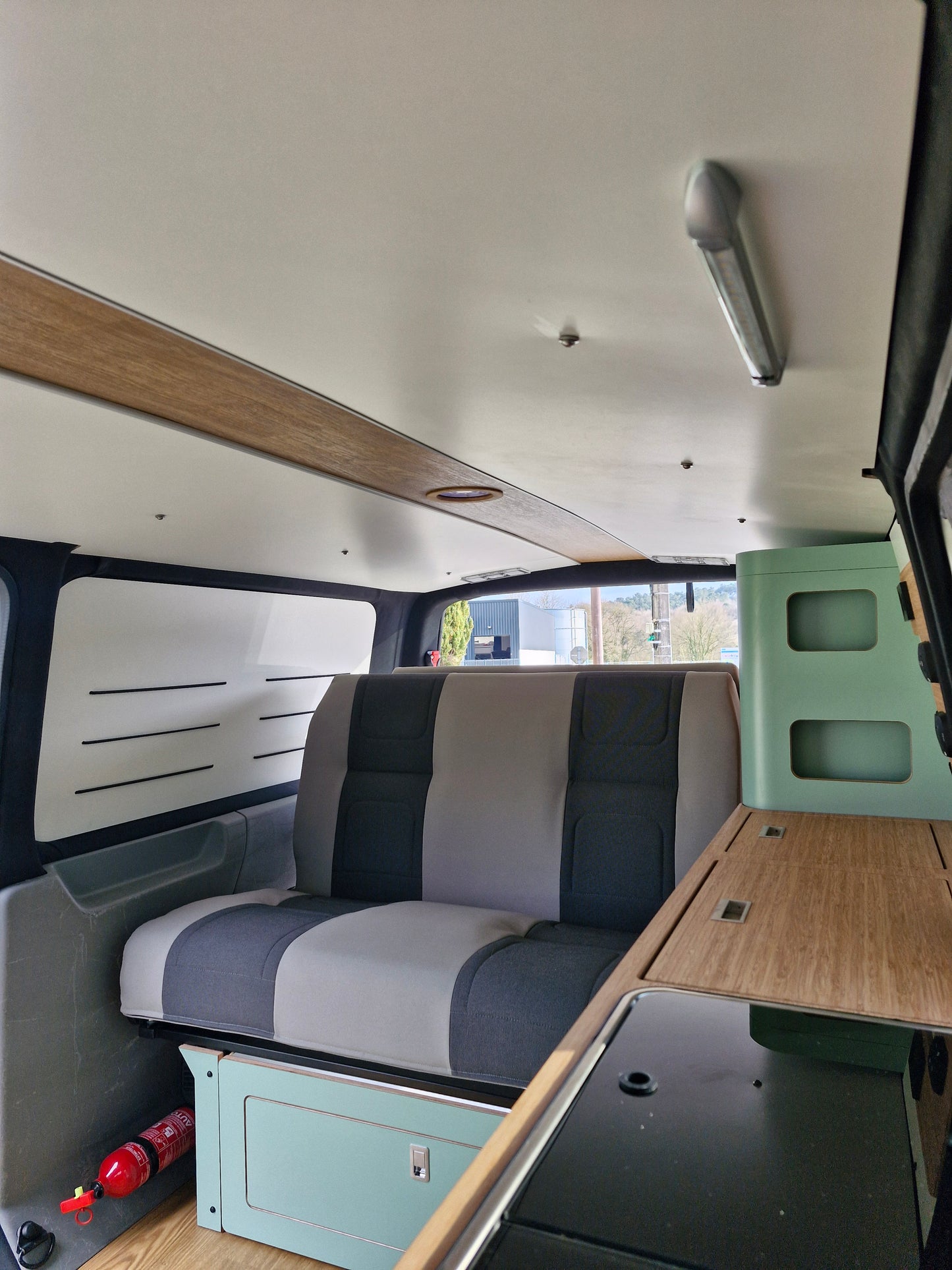 Meuble prêt à poser FORD CUSTOM LONG Noir mat extrême